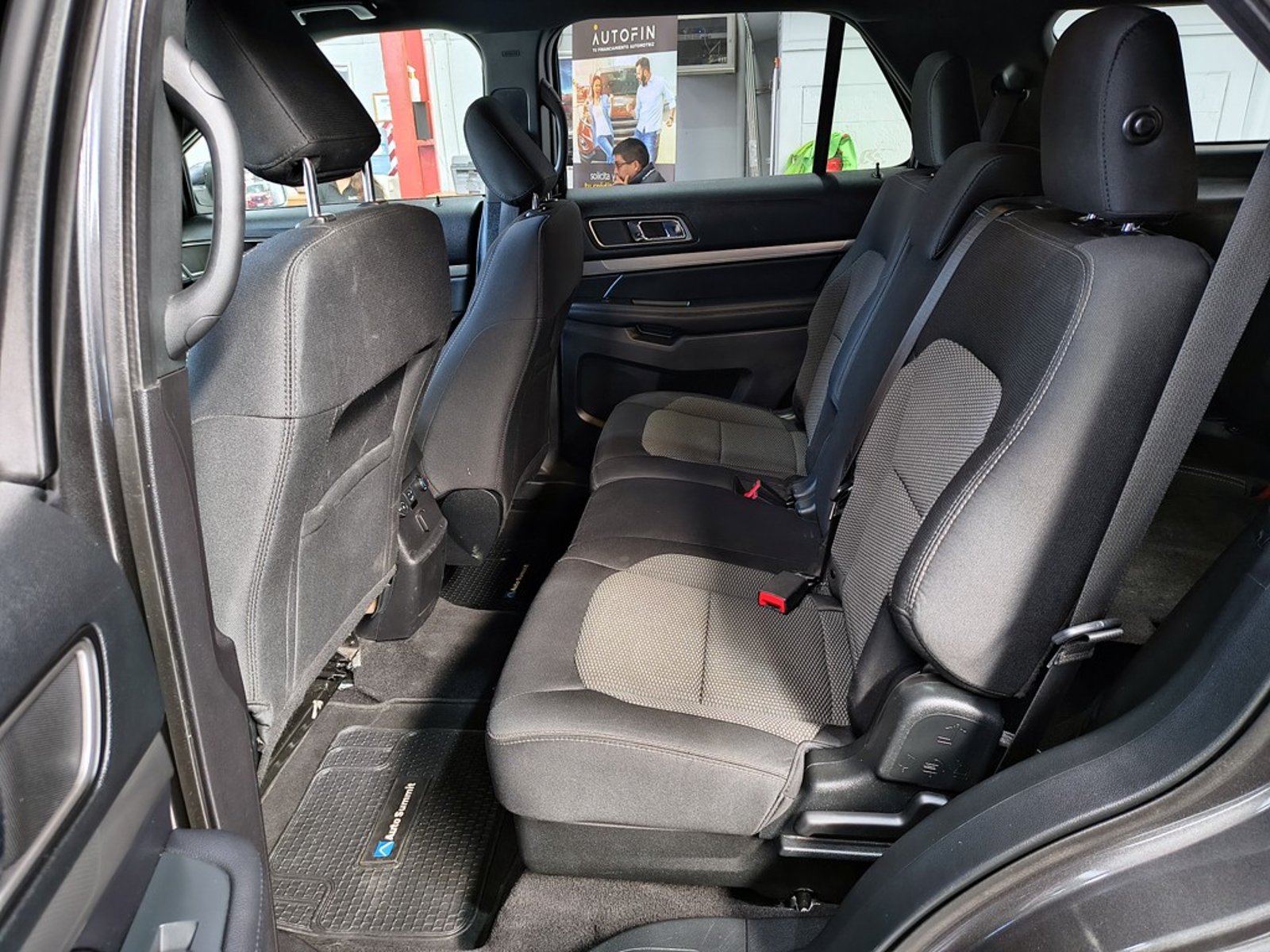 Ford EXPLORER 3.5 XLT 4X2 AT 5P 2020 - Imagen 19 de 20