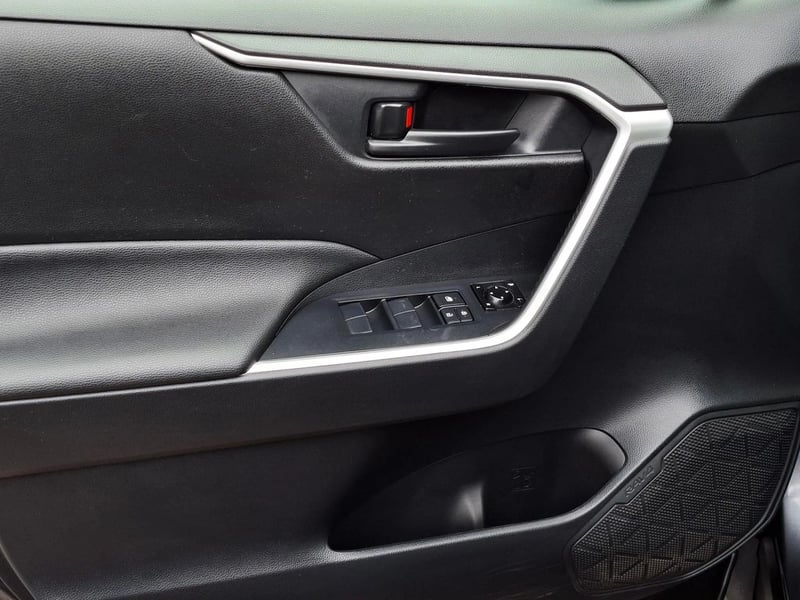 Toyota RAV4 2.0 LE AUT 2021 - Imagen 11 de 20