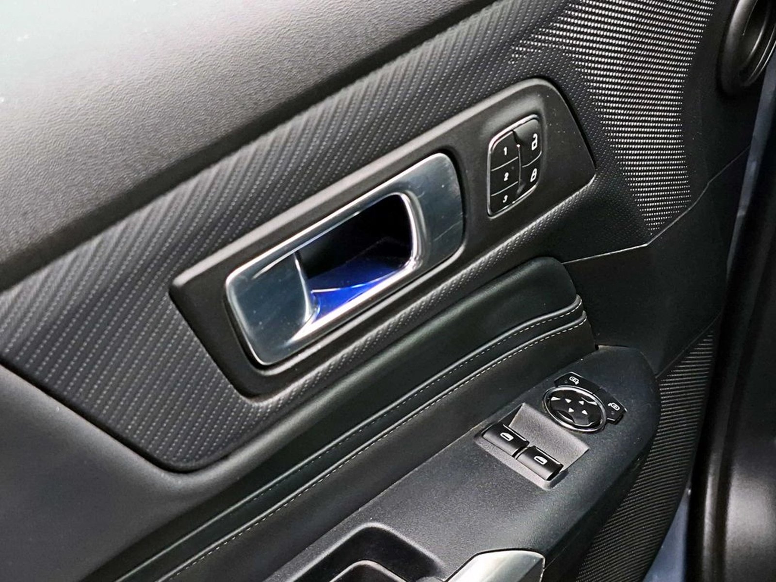 Ford MUSTANG 5.0 GT PREMIUM AT 2024 - Imagen 8 de 8