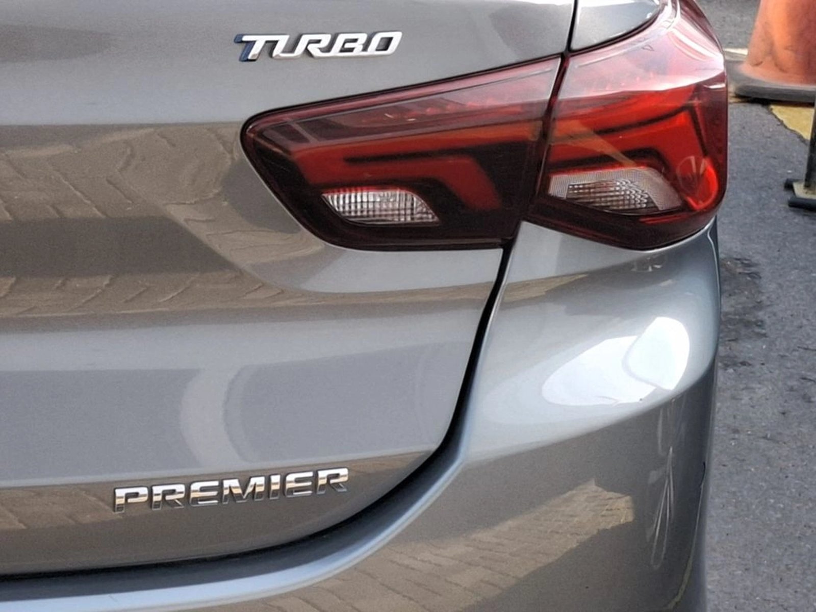 Chevrolet ONIX TURBO PREMIER AT 2021 - Imagen 12 de 20