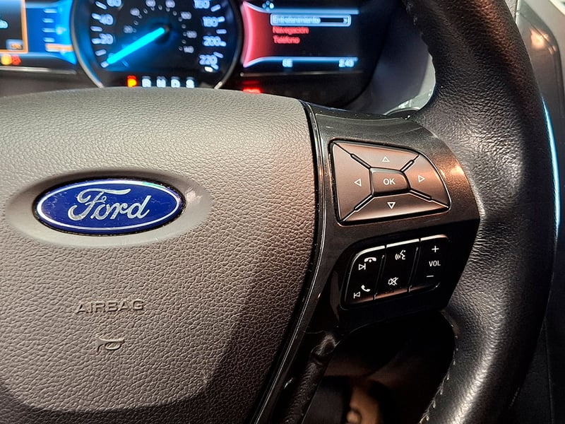 Ford EXPLORER XLT 3.5 AUT 2018 - Imagen 13 de 20