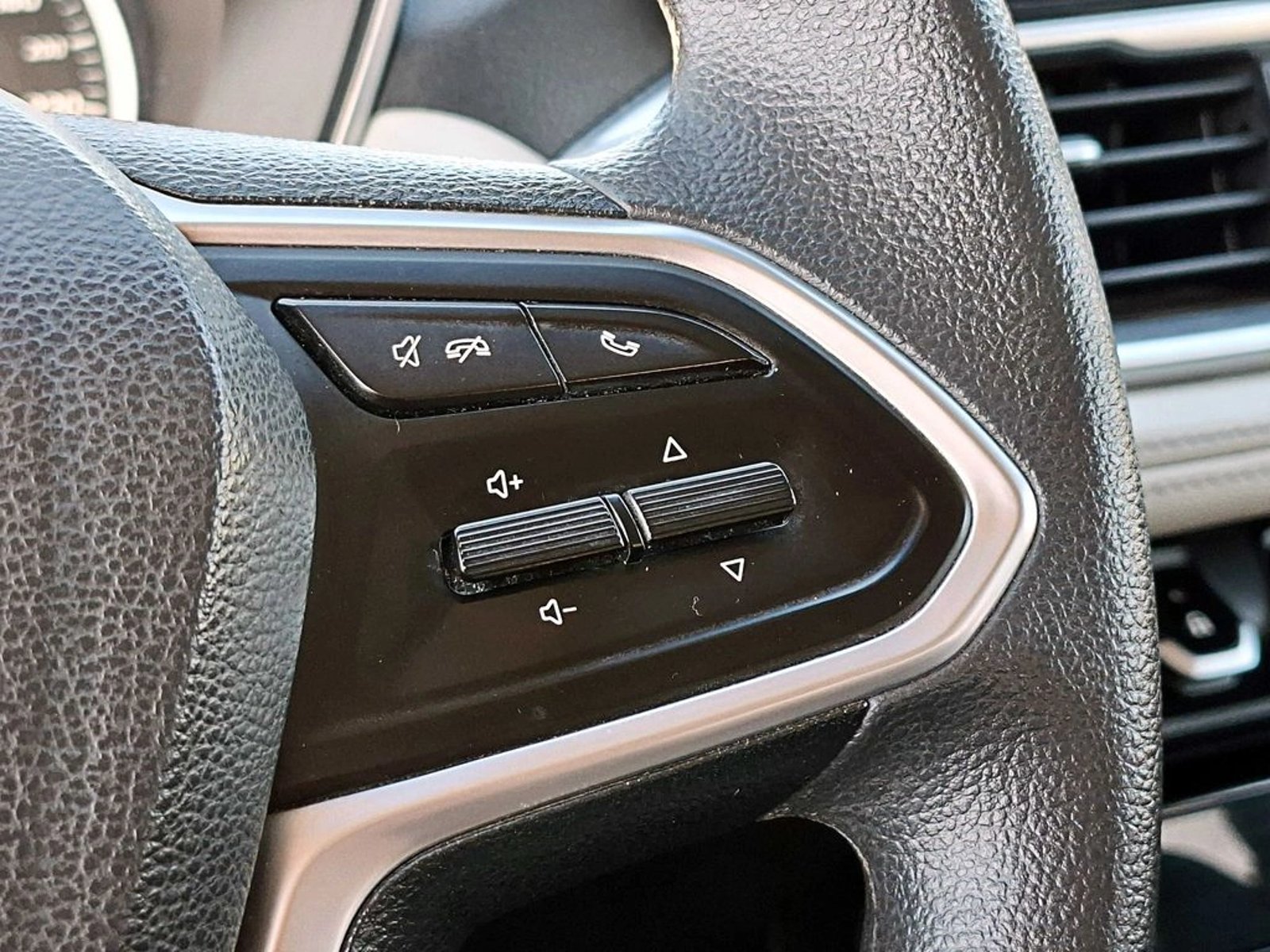 Chevrolet CAPTIVA 1.5T PREMIER CVT AT 2021 - Imagen 15 de 18
