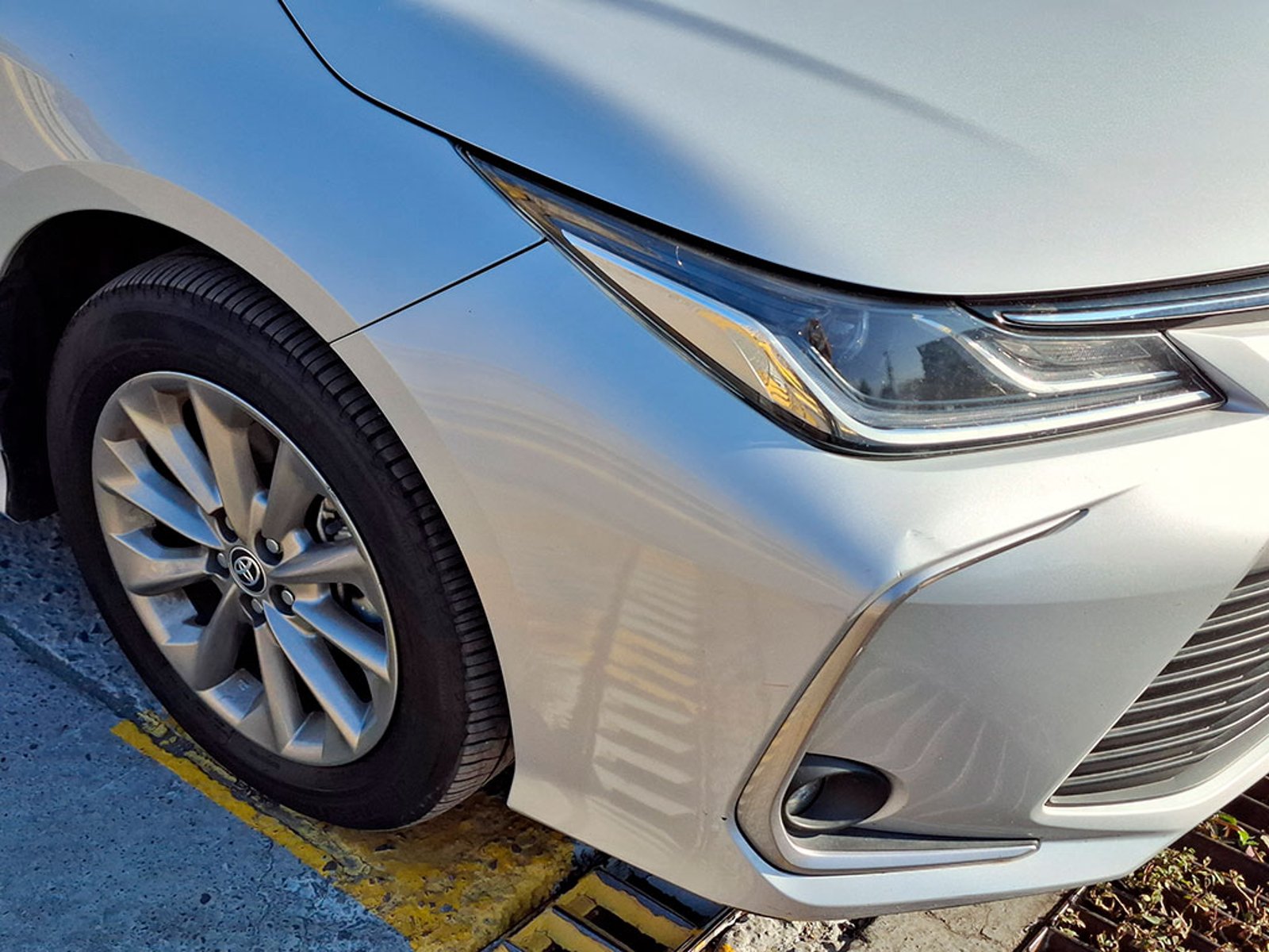 TOYOTA COROLLA 2.0 XEI MT 2023 - Imagen 8 de 20
