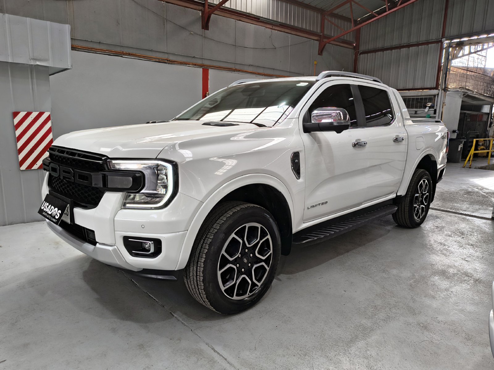 Ford RANGER 3.0 LTD DIESEL 4X4 DOB. CAB. AT 4P 2025 - Foto 2 de 20