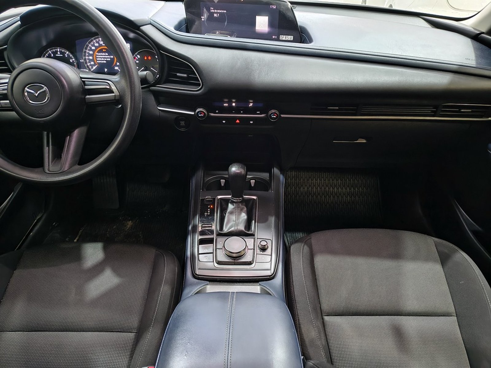 Mazda CX-30 2.0 2021 - Imagen 15 de 18