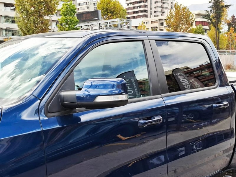 RAM 1500 5.7 LARAMIE SPORT CREW CAB AT 4X4 2023 - Imagen 7 de 20