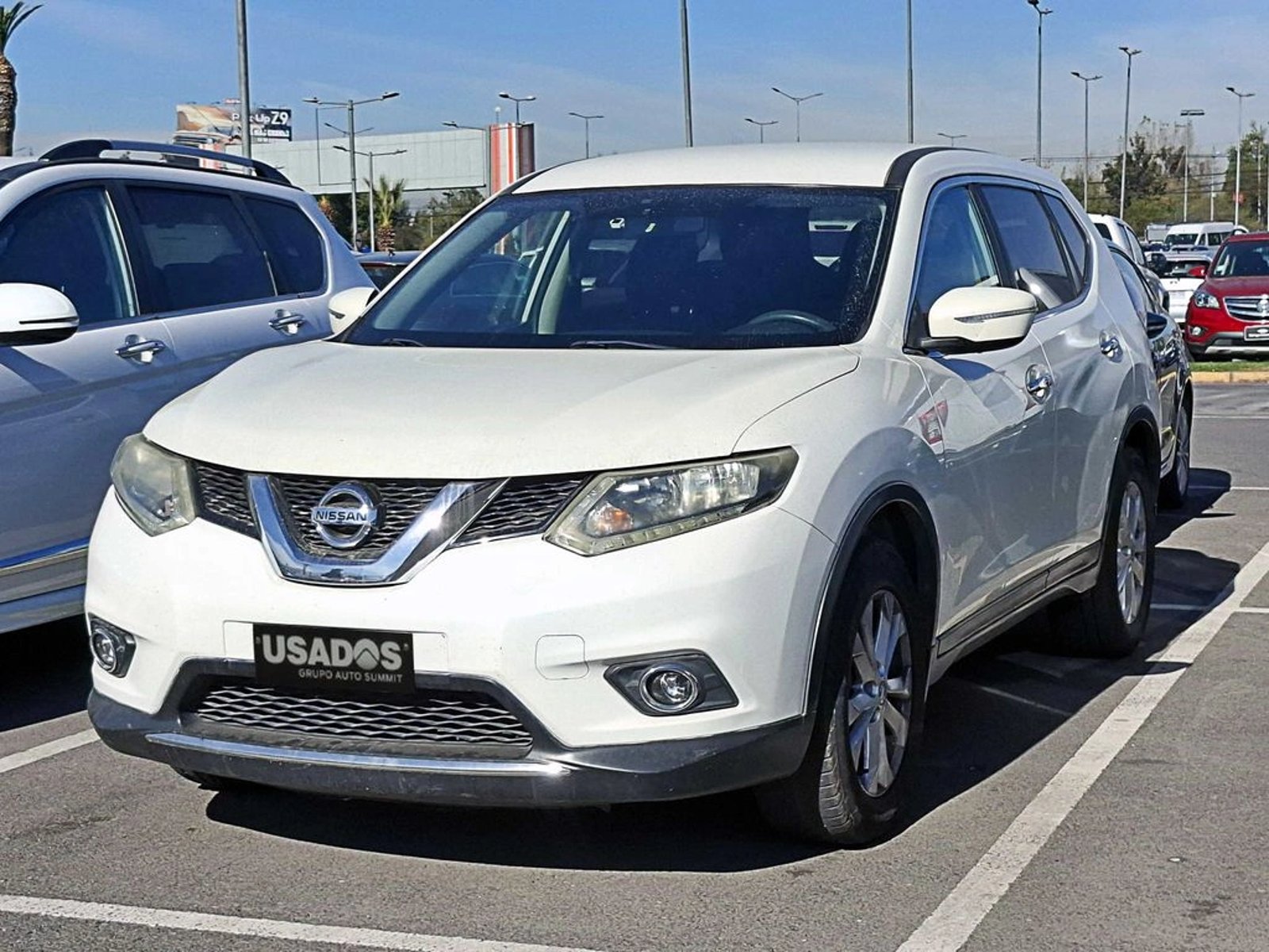 Nissan X-TRAIL 2.5 SENSE 4X2 CVT AT 5P 2016 - Foto 2 de 16