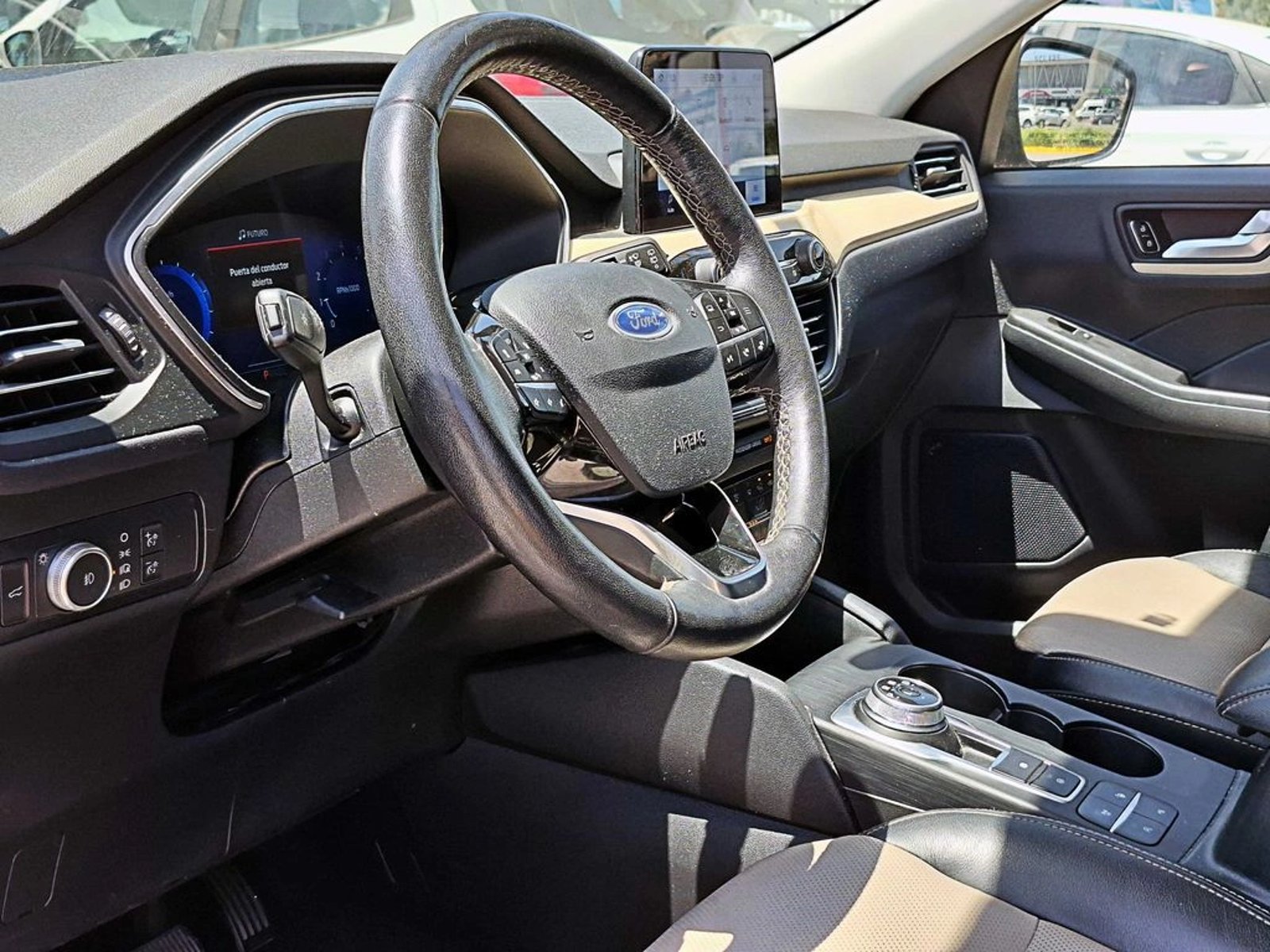 FORD ESCAPE 2.0 TITANIUM AWD AT 5P 2022 - Imagen 9 de 18