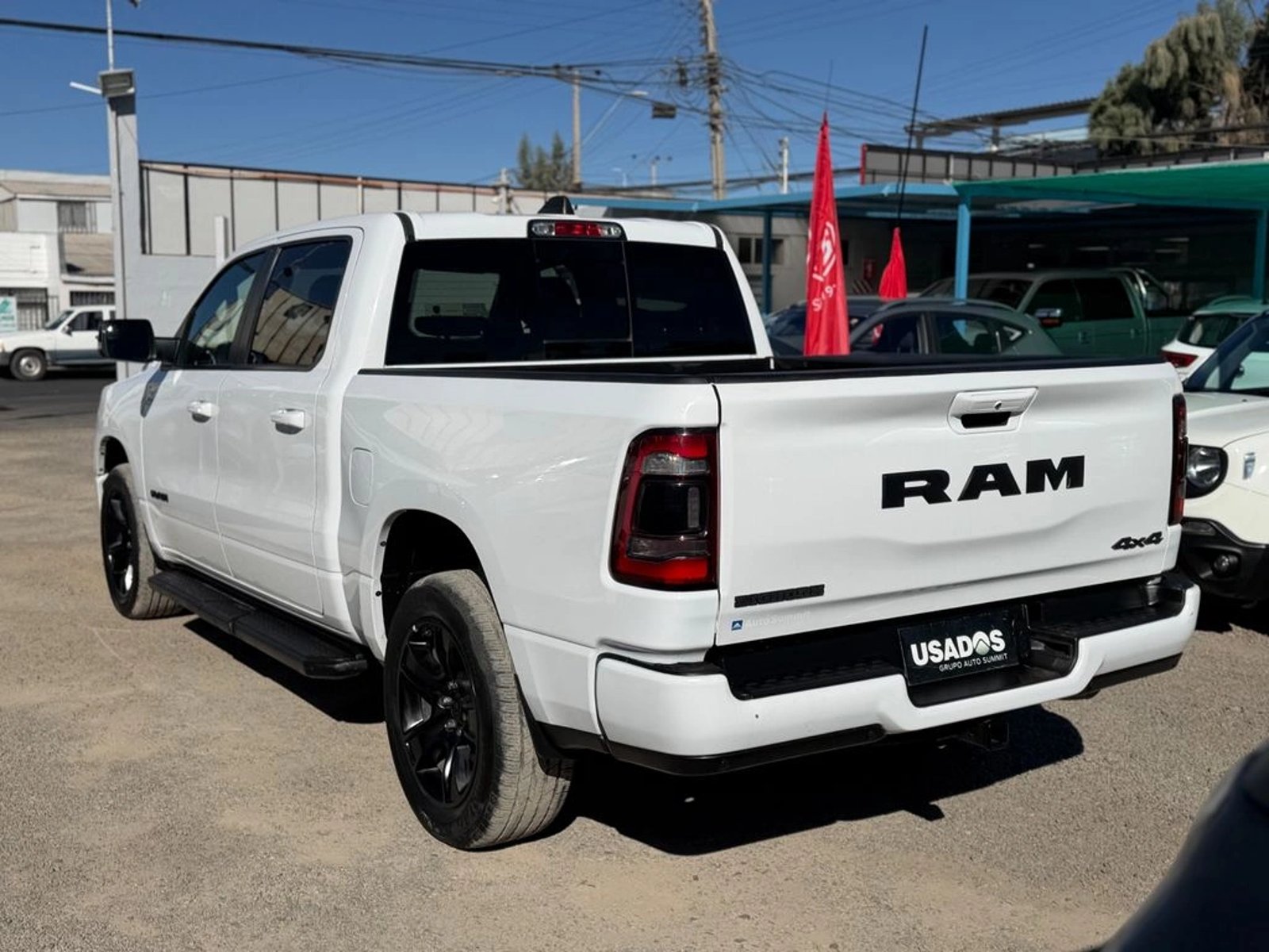 RAM 1500 3.6 BIG HORN E-TORQUE 4X4 CREW CAB AT 4P 2023 - Foto 5 de 20