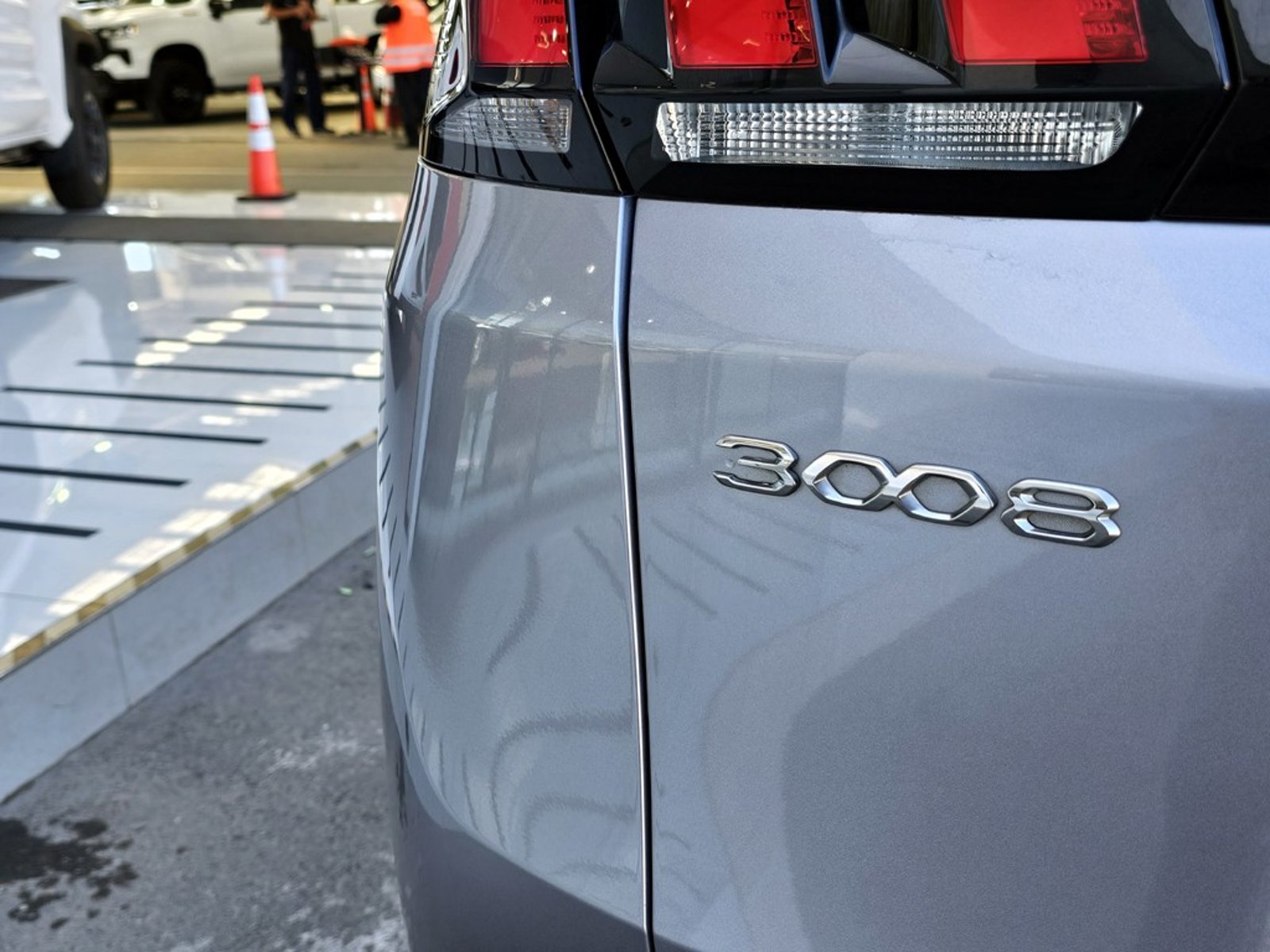 PEUGEOT 3008 1.2L PURETECH 2025 - Imagen 8 de 20