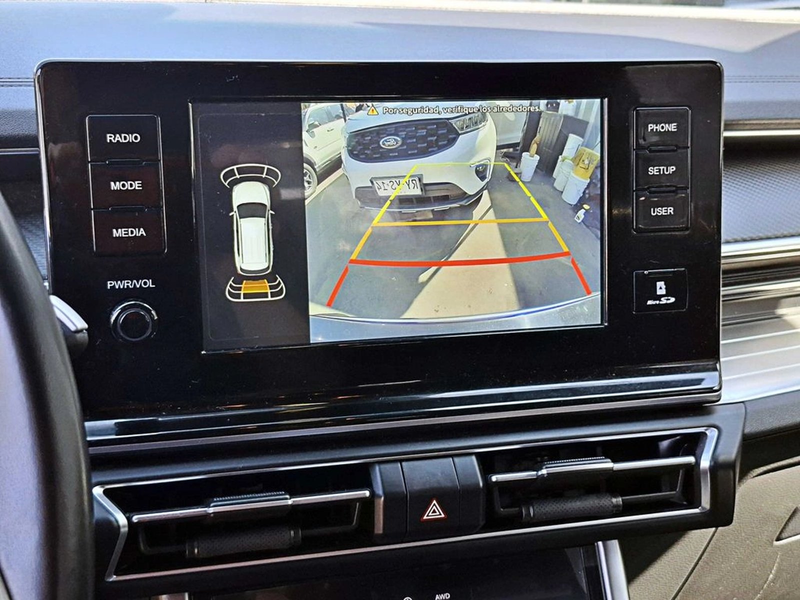 SsangYong TORRES LIMITED GLX 4X4 1.5 AT 2024 - Imagen 18 de 19