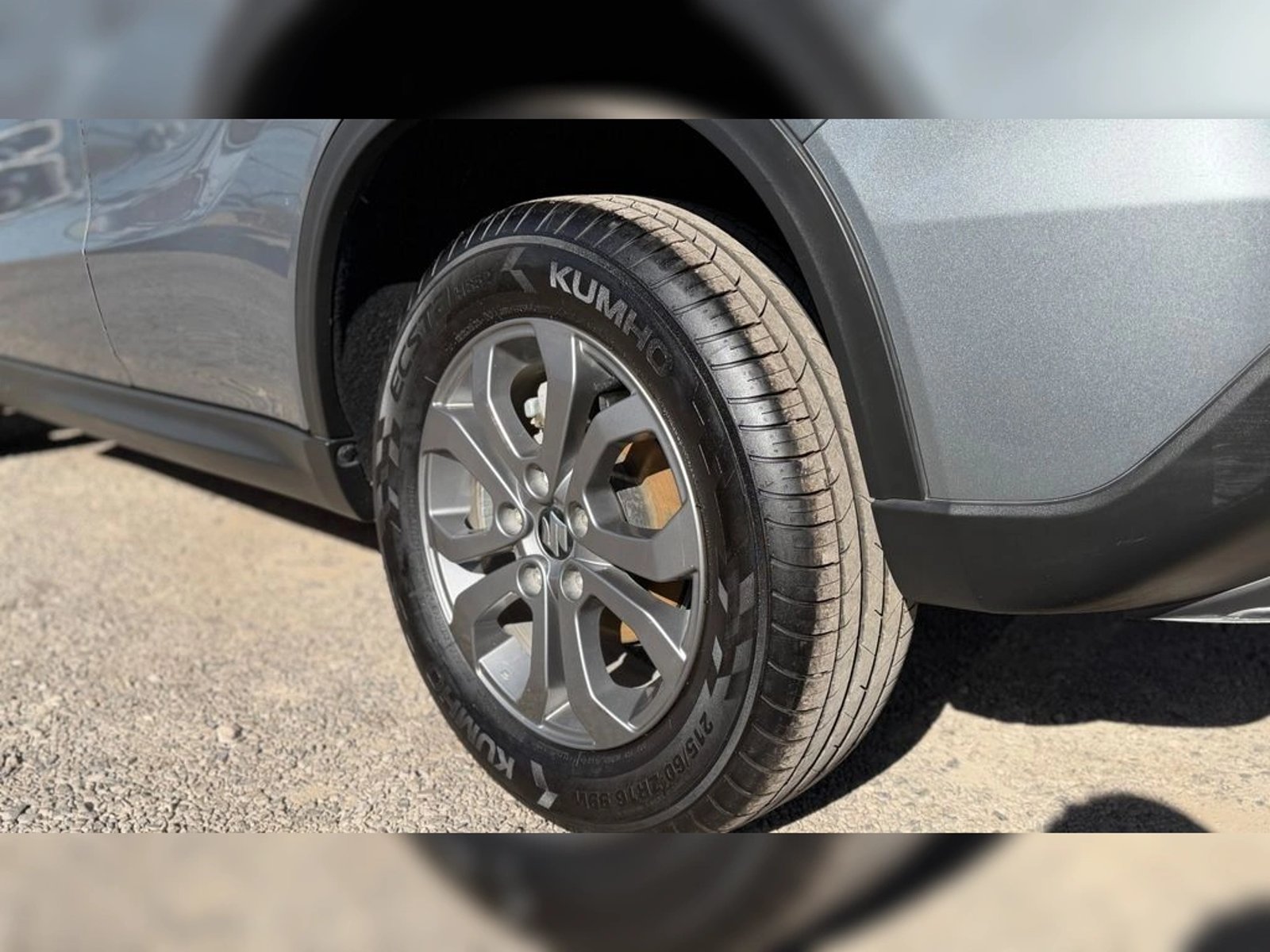 Suzuki VITARA GLS 4X2 MT 2023 - Foto 5 de 16