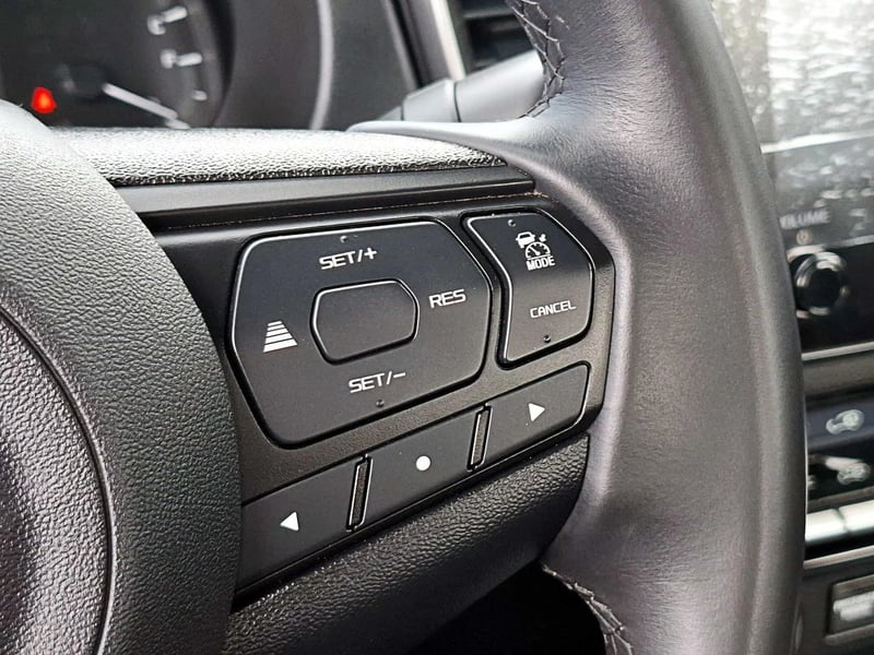 Mazda BT-50 2.2 DC HIGH PLUS AT 4X4 DIESEL 2026 - Imagen 17 de 20
