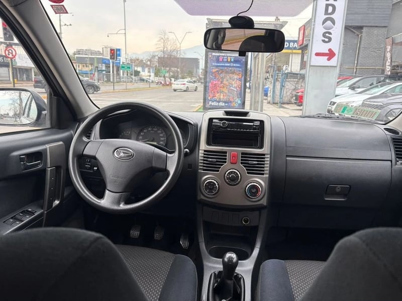 Daihatsu TERIOS 1.5 GLI LL TDZ01 MT 2012 - Imagen 5 de 9