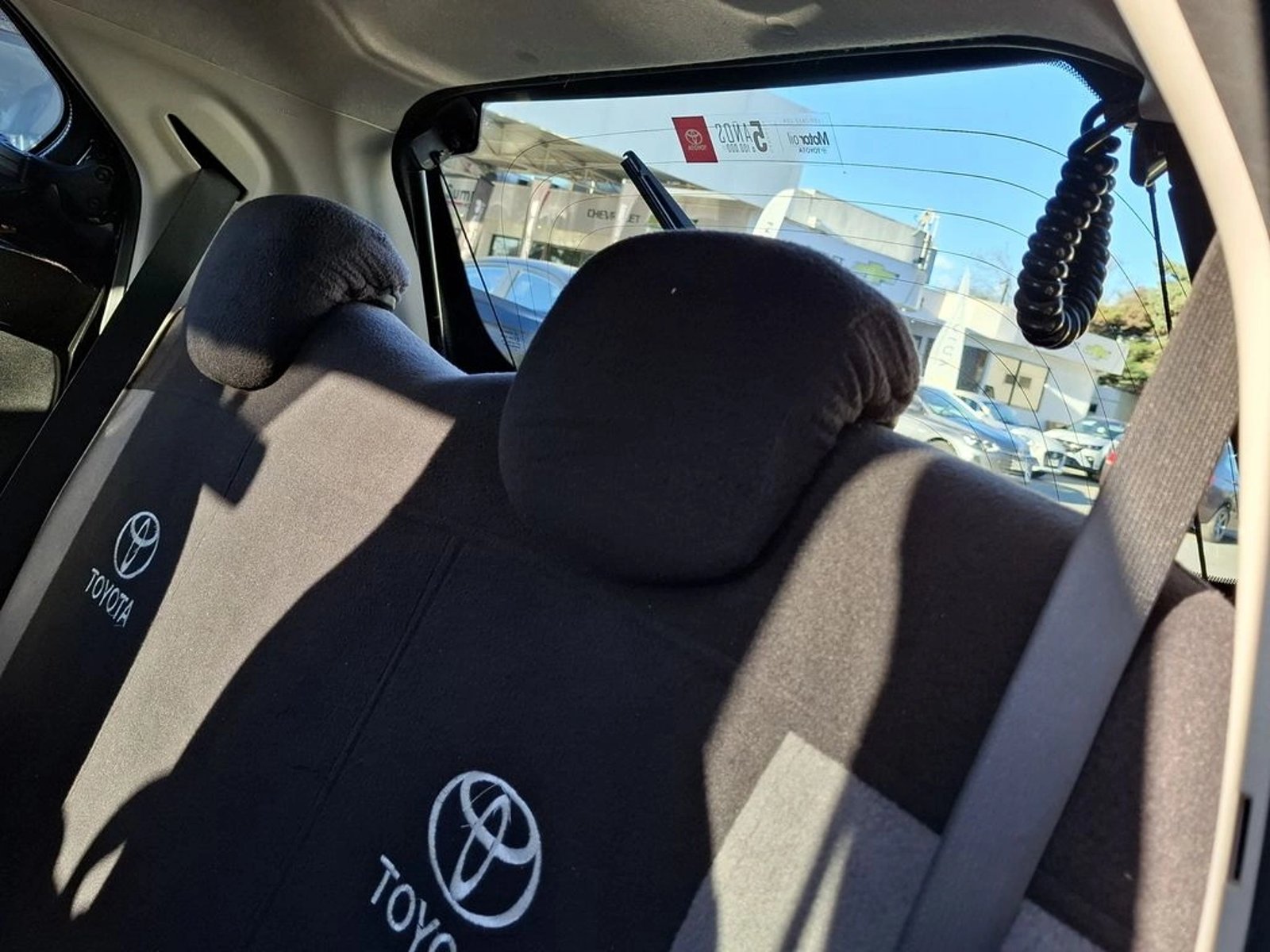 Toyota AYGO GLX 1.0 2019 - Imagen 17 de 17