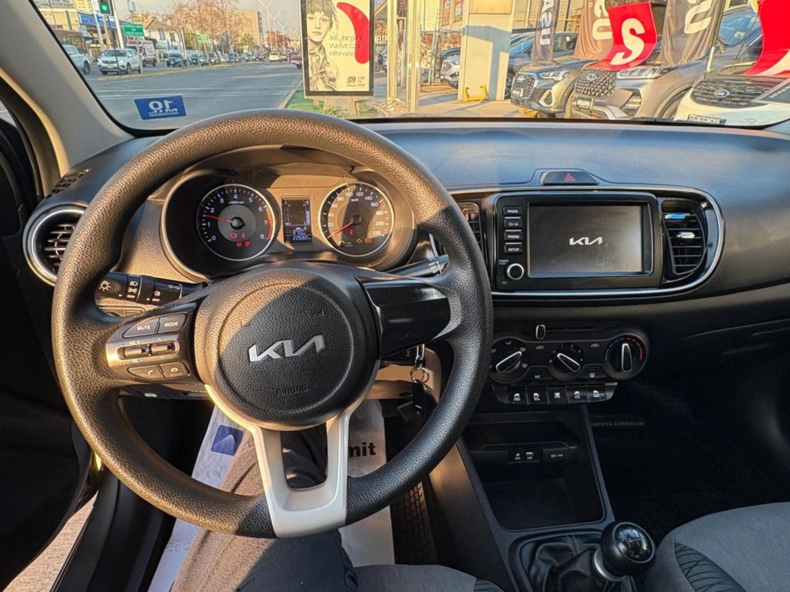 Kia SOLUTO LX 1.4 2023 - Imagen 9 de 10