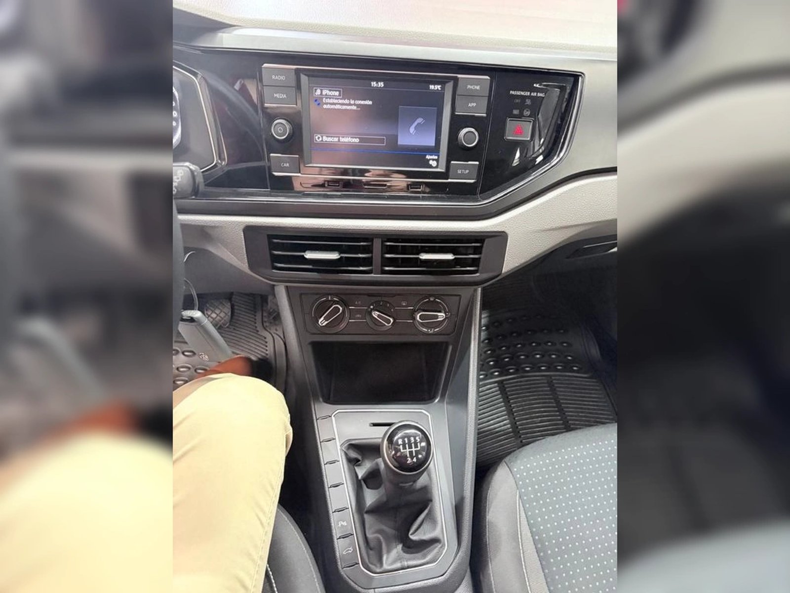 VOLKSWAGEN POLO 1.6 COMFORTLINE 4X2 HB MT 5P 2023 - Imagen 14 de 16