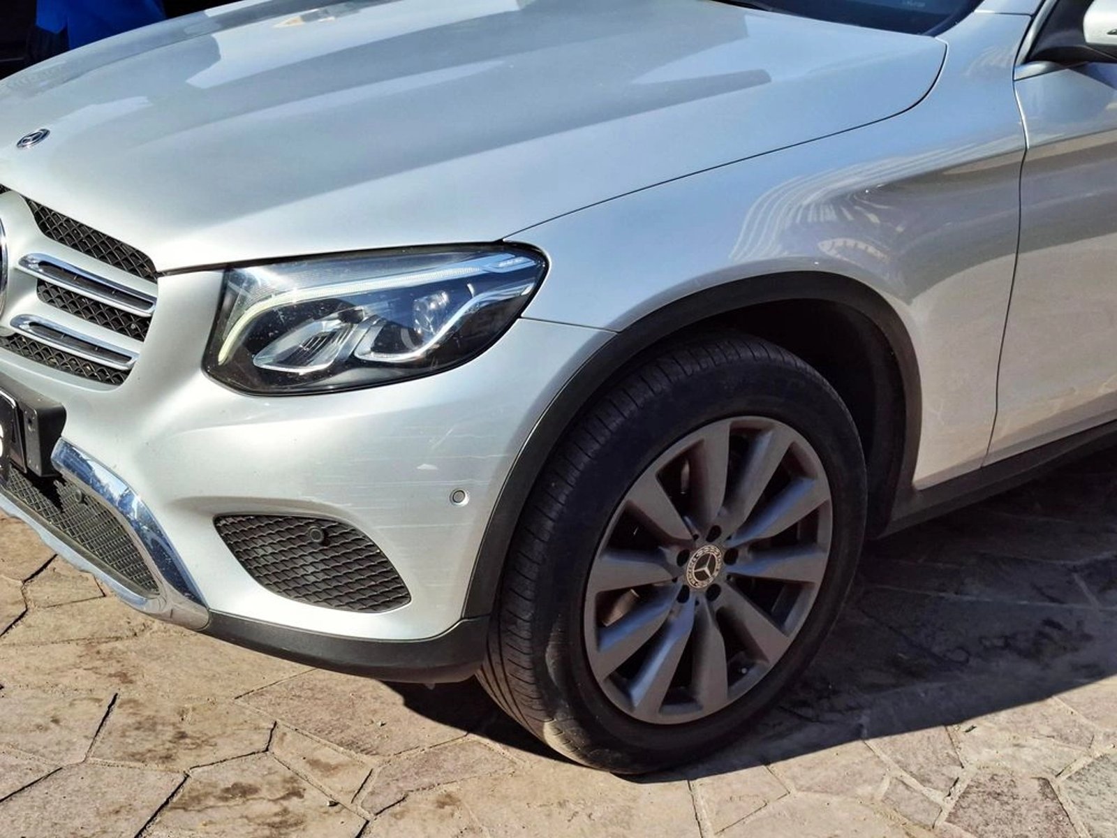 Mercedes-Benz GLC 300 AT 4X4 2020 - Imagen 6 de 20