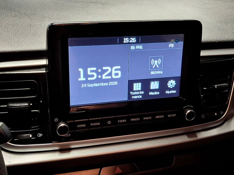 Kia RIO 5 1.4L AT 2021 - Imagen 15 de 20
