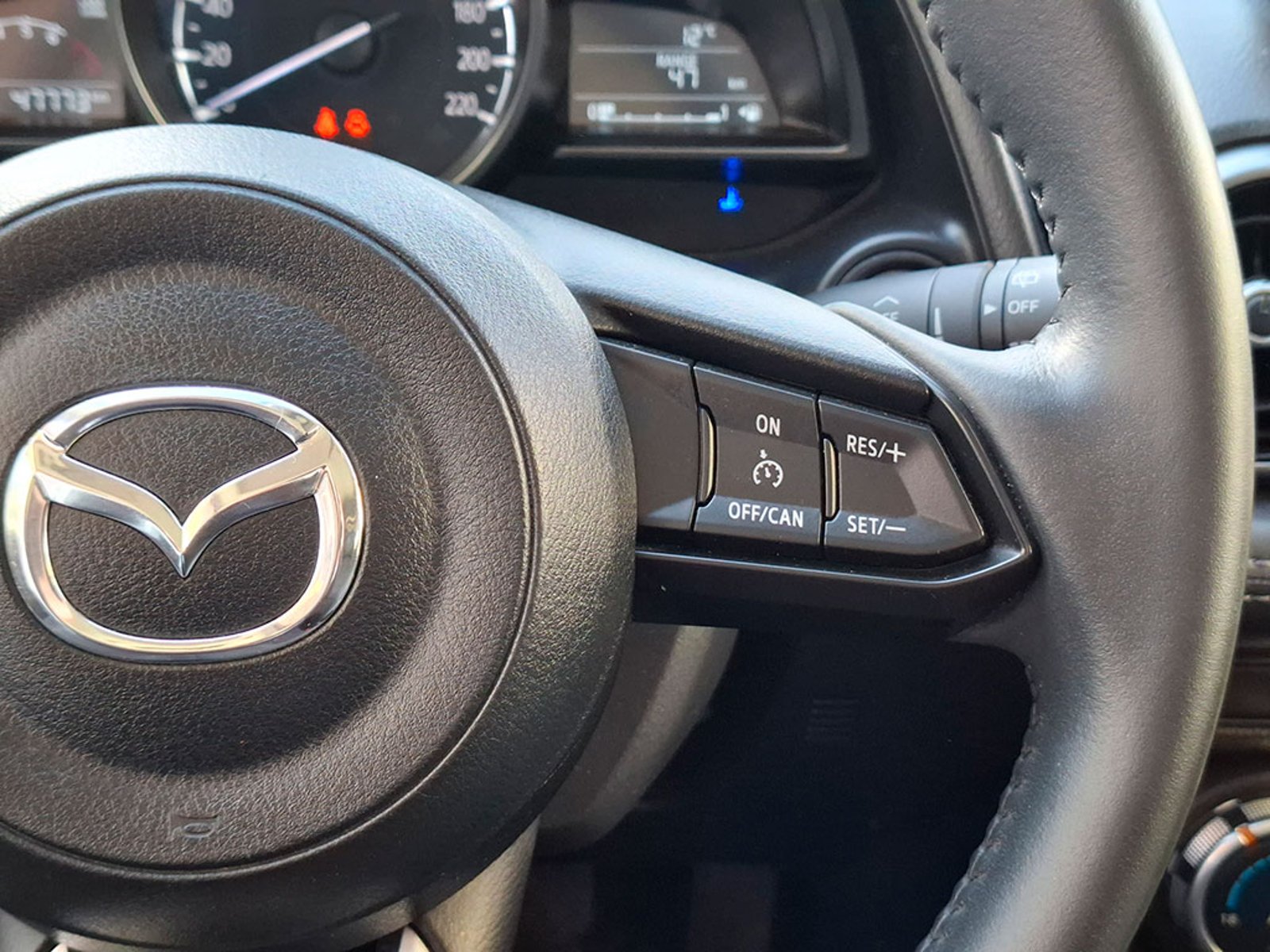 MAZDA CX-3 2.0 R 2021 - Imagen 13 de 20