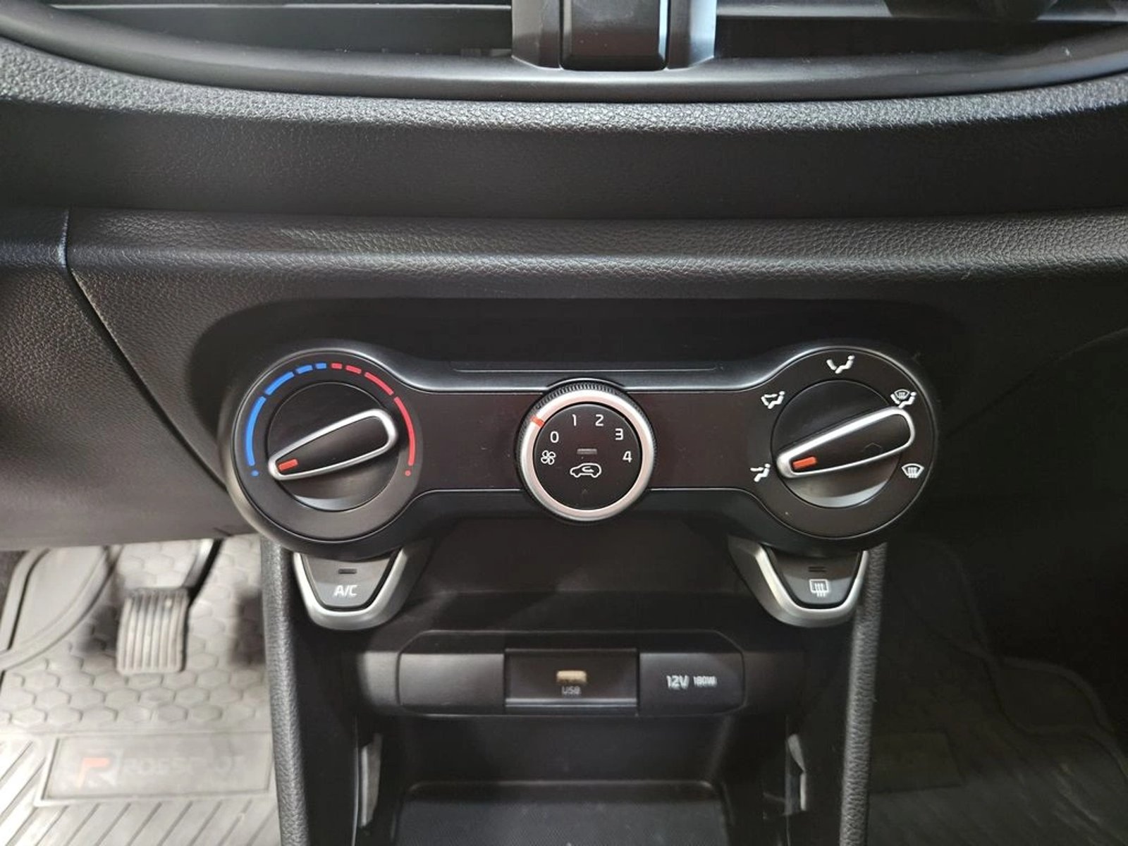 Kia MORNING 1.2 EX FULL SUNROOF MT 2024 - Imagen 15 de 20