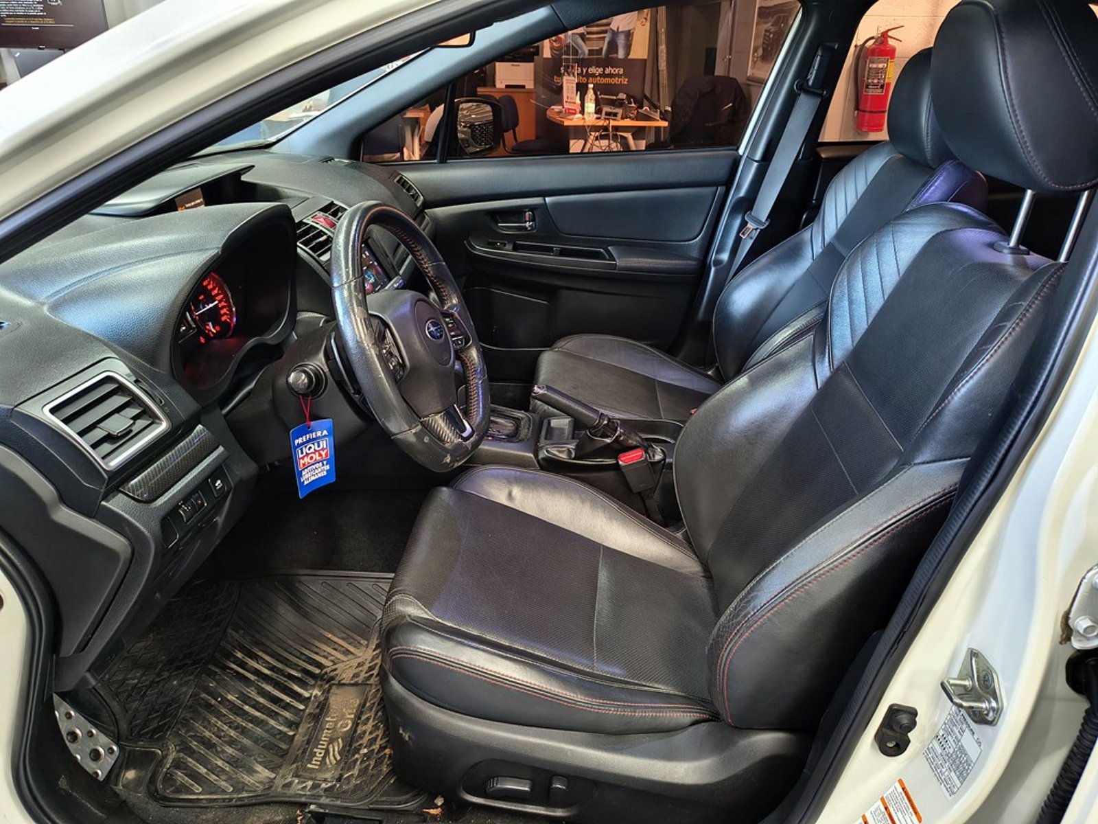 SUBARU WRX AT 2015 - Imagen 12 de 20