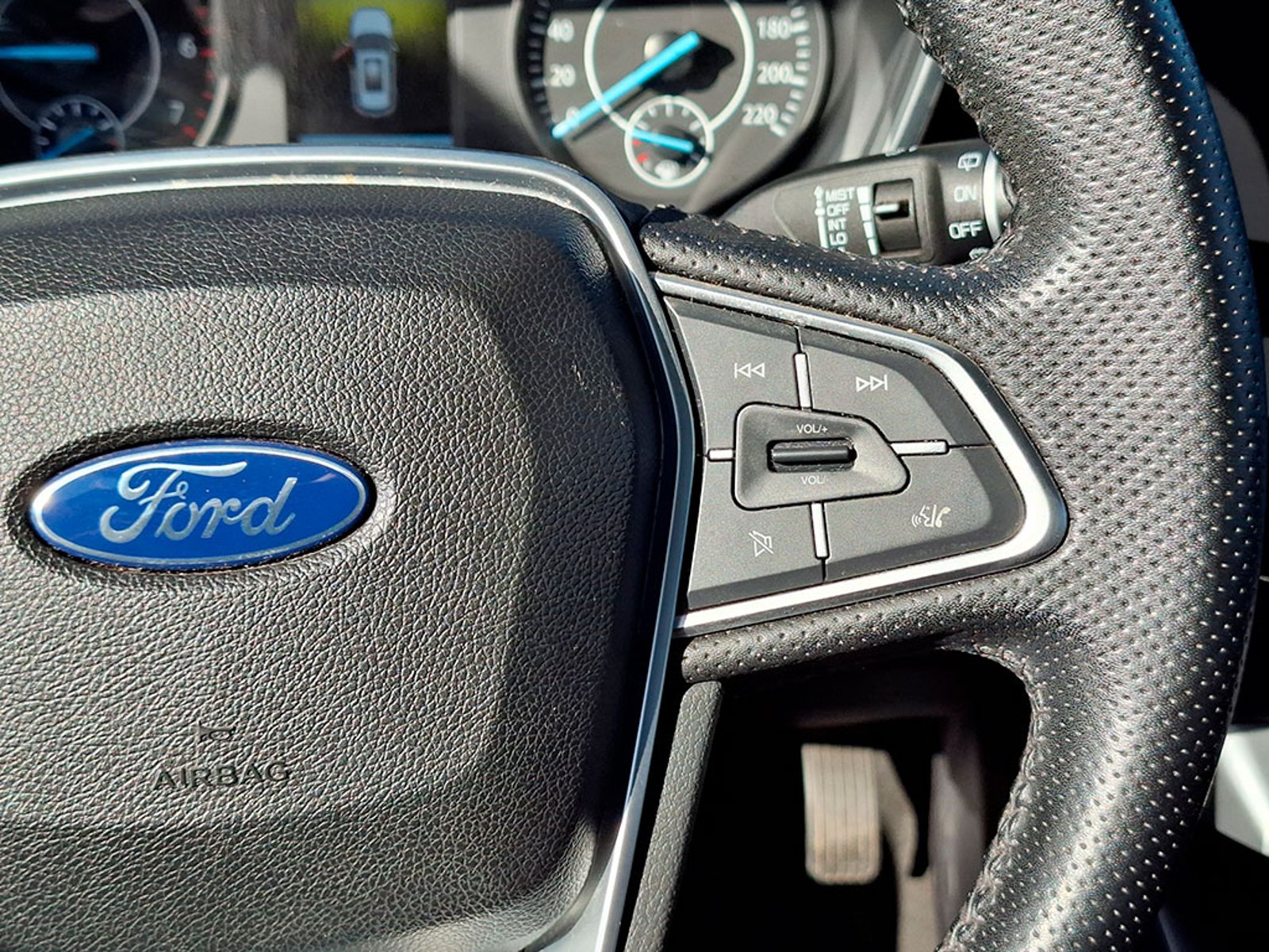 Ford TERRITORY TREND 1.5 AUT 2023 - Imagen 13 de 20