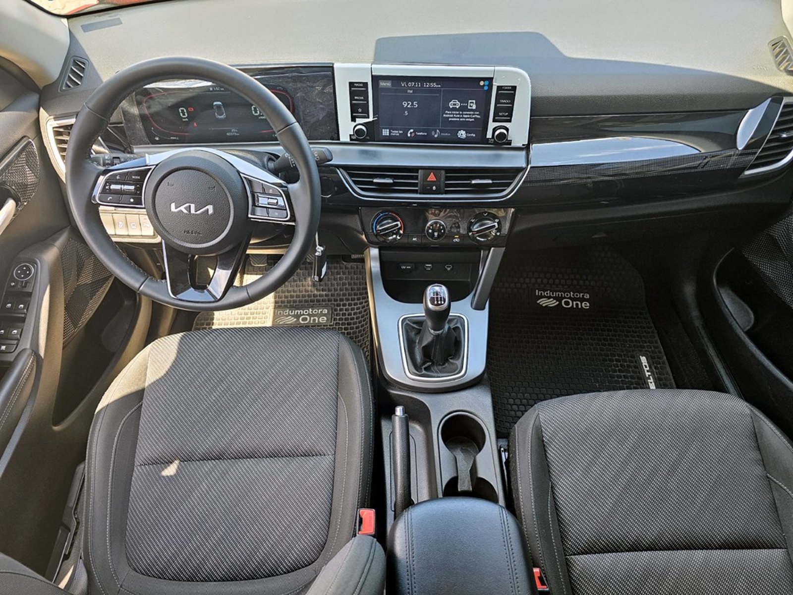 KIA SELTOS 1.5 EX MT 2024 - Imagen 19 de 20
