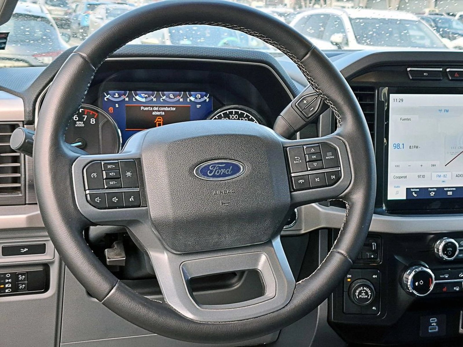 Ford F-150 5.0 XLT AUT 4X4 2024 - Imagen 12 de 17