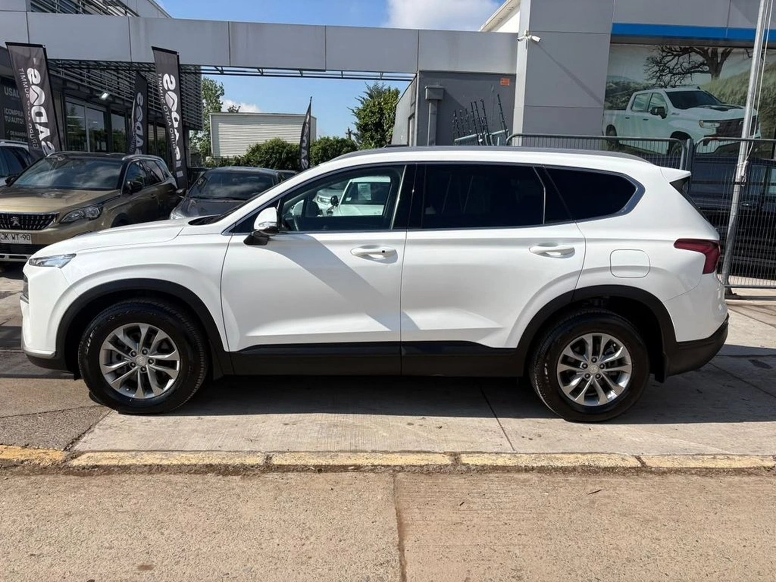 Hyundai SANTA FE PLUS 2.5 AT 2022 - Foto 3 de 13