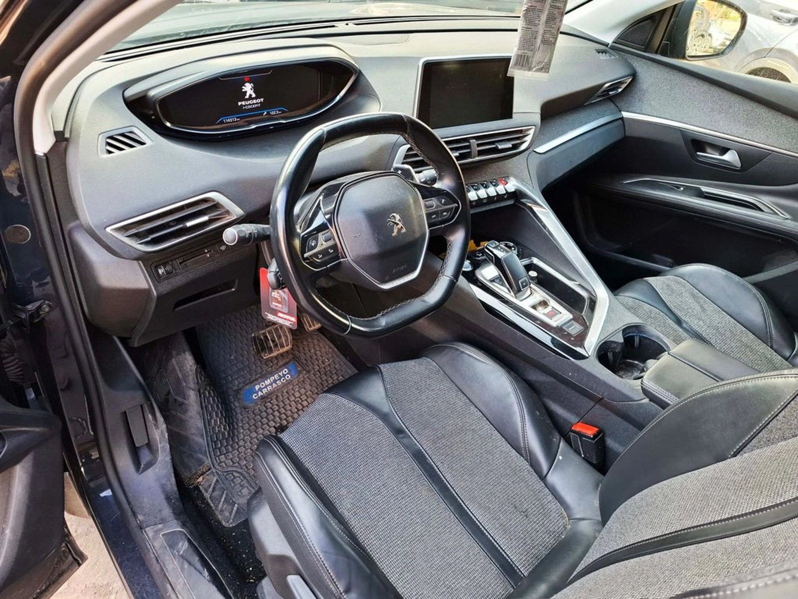 Peugeot 3008 1.5 ALLURE AT DIESEL 2019 - Imagen 13 de 20