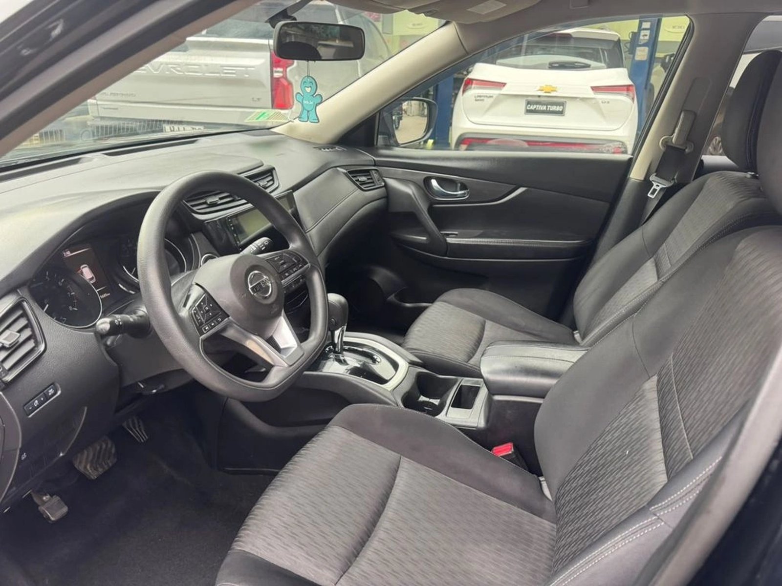 NISSAN X-TRAIL 2.5 sense 2018 - Imagen 9 de 10