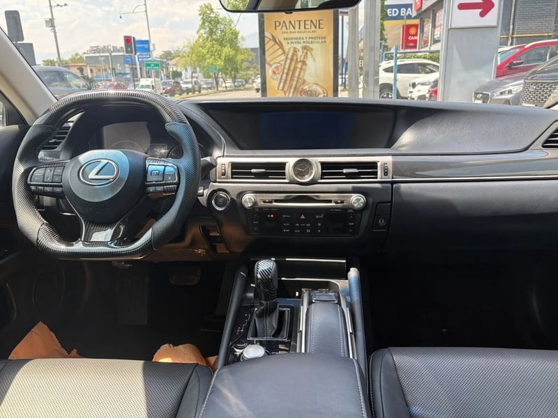 Lexus GS 200 2.0 AT 2017 - Imagen 6 de 12