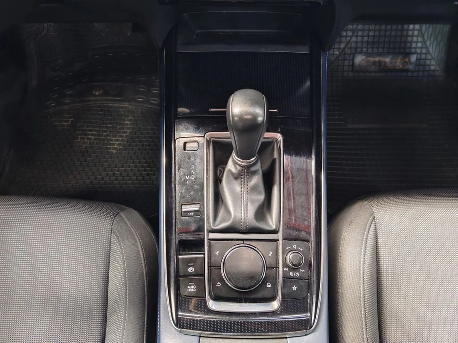 MAZDA CX-30 V 2022 - Imagen 9 de 20