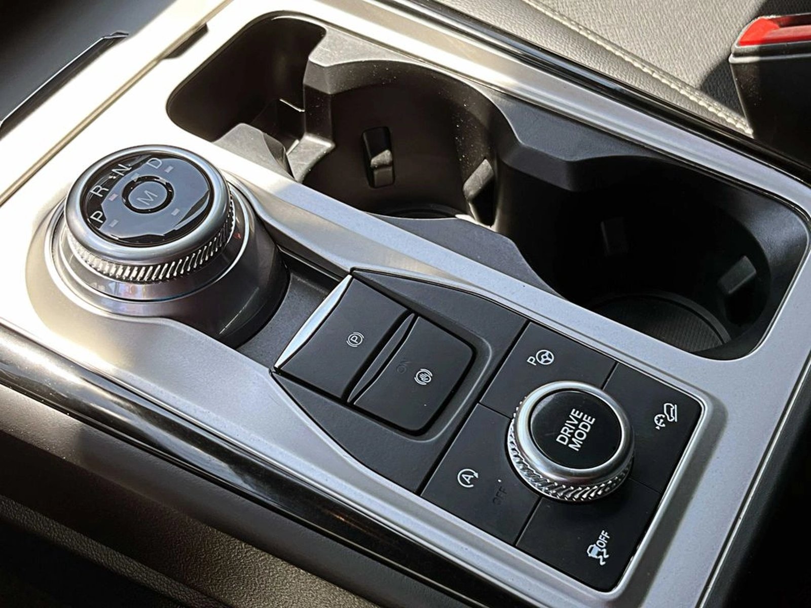 FORD EXPLORER ST 3.0 AT 4X4 2024 - Imagen 19 de 19