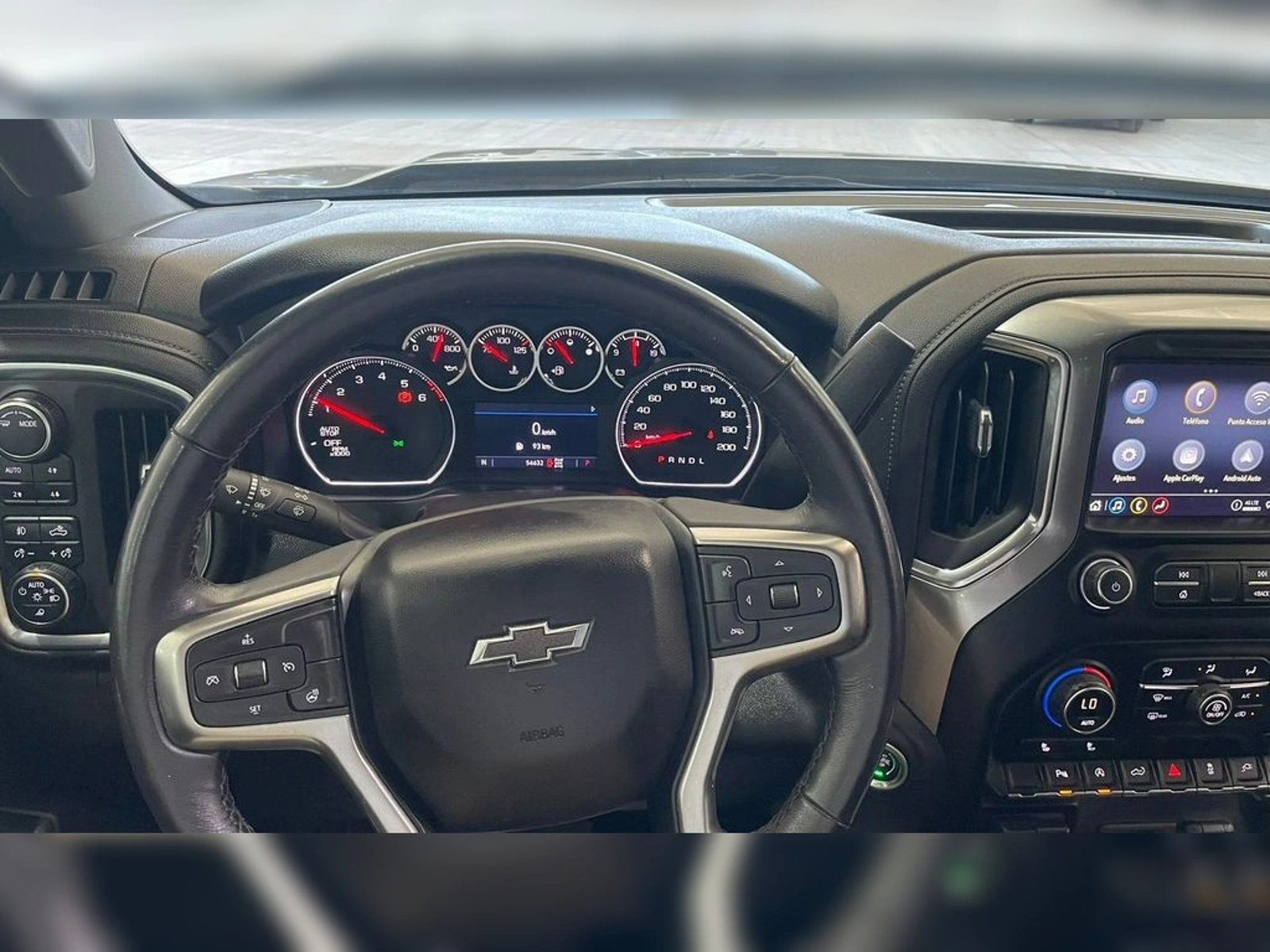 CHEVROLET SILVERADO 5.3 LT TRAILBOSS Z71 4X4 AT 4P 2022 - Imagen 8 de 14