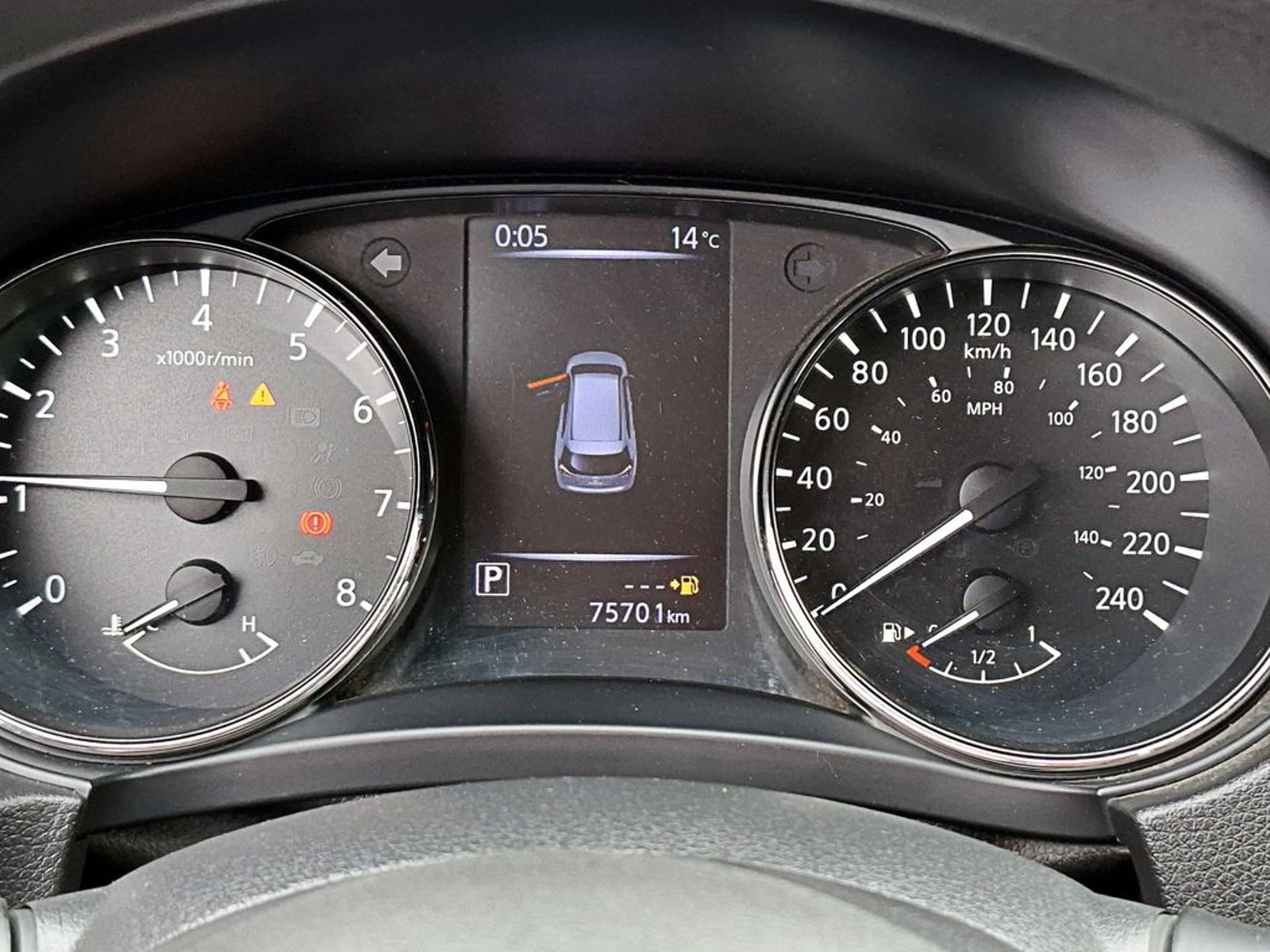 Nissan X-TRAIL 2.5 SENSE AT 2018 - Imagen 13 de 16