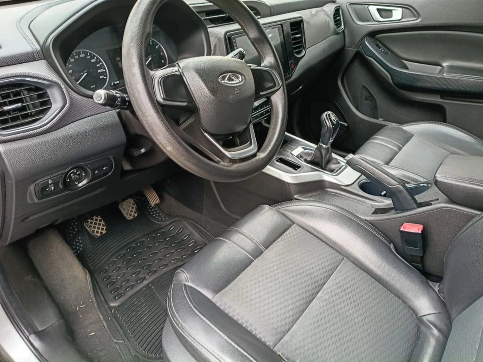 CHERY TIGGO 3 15 GL MT 2020 - Imagen 7 de 8