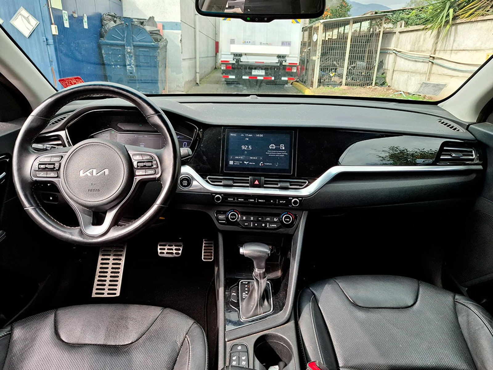 Kia NIRO 1.6 AT 2023 - Imagen 10 de 20