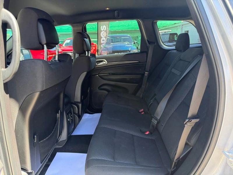 Jeep GRAND CHEROKEE 3.6 LAREDO AT 2021 - Imagen 14 de 14
