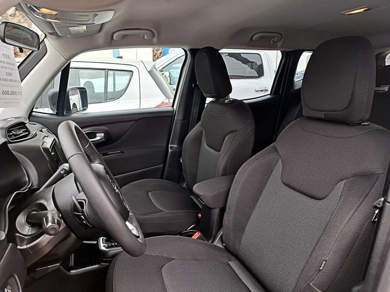 Jeep RENEGADE 1.8 SPORT LX 4X2 AT 5P 2022 - Imagen 12 de 20