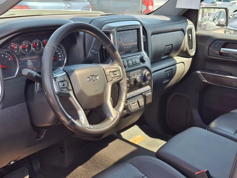 Chevrolet SILVERADO 5.3 CC LT TRAILBOSS Z71 AT 4X4 2021 - Imagen 8 de 18