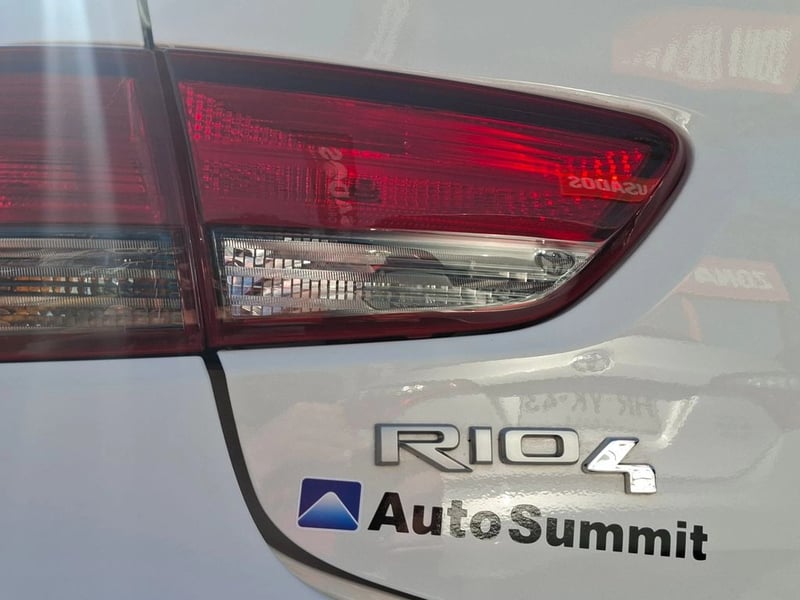 Kia RIO 4 1.4 EX FULL AT 2022 - Imagen 8 de 19