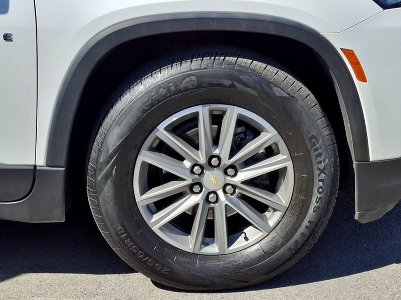 Chevrolet TRAVERSE 3.6L LT AWD AT 5P 2023 - Imagen 12 de 20