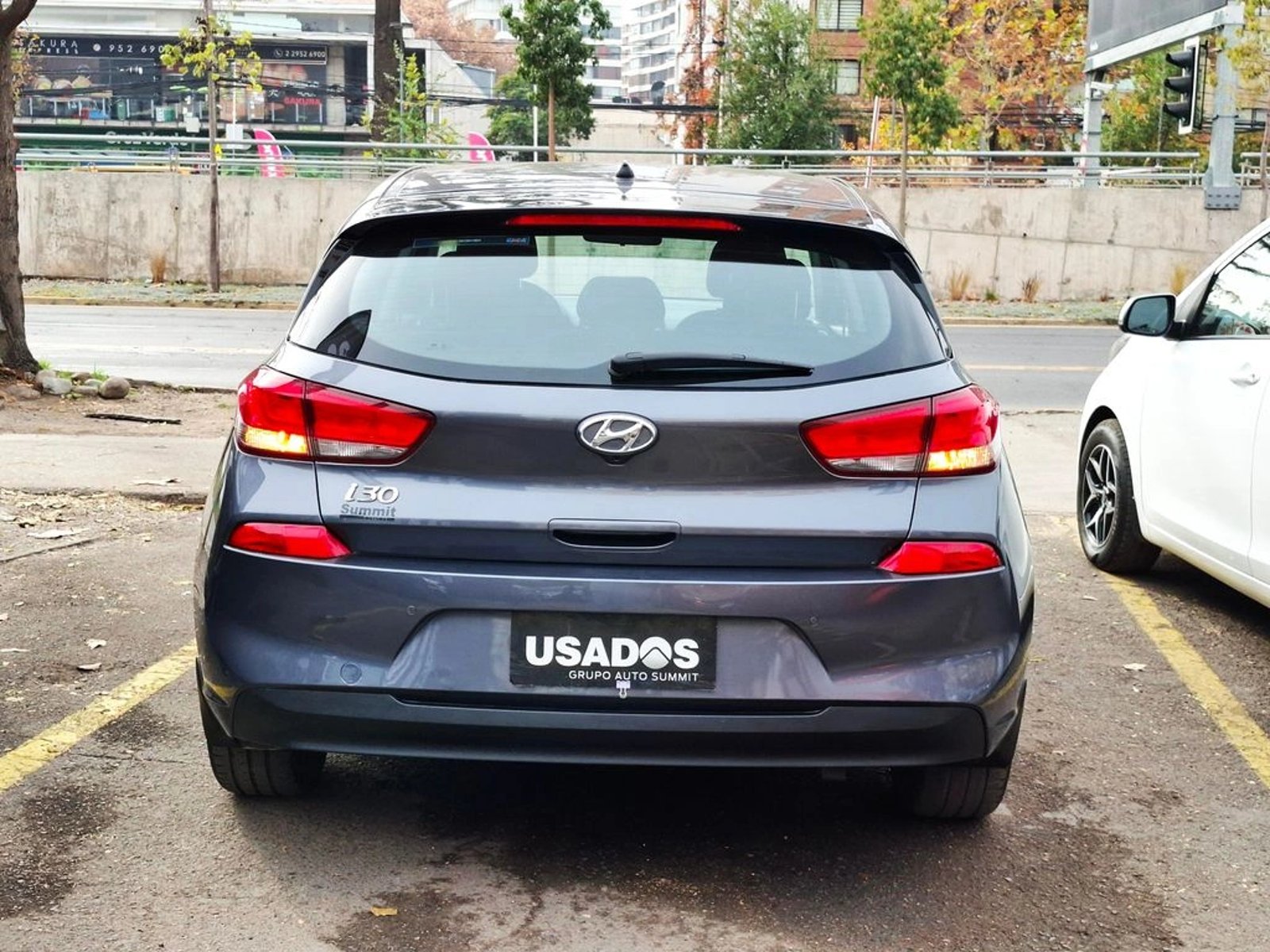 HYUNDAI I30 1.6 VALUE 2020 - Imagen 8 de 20