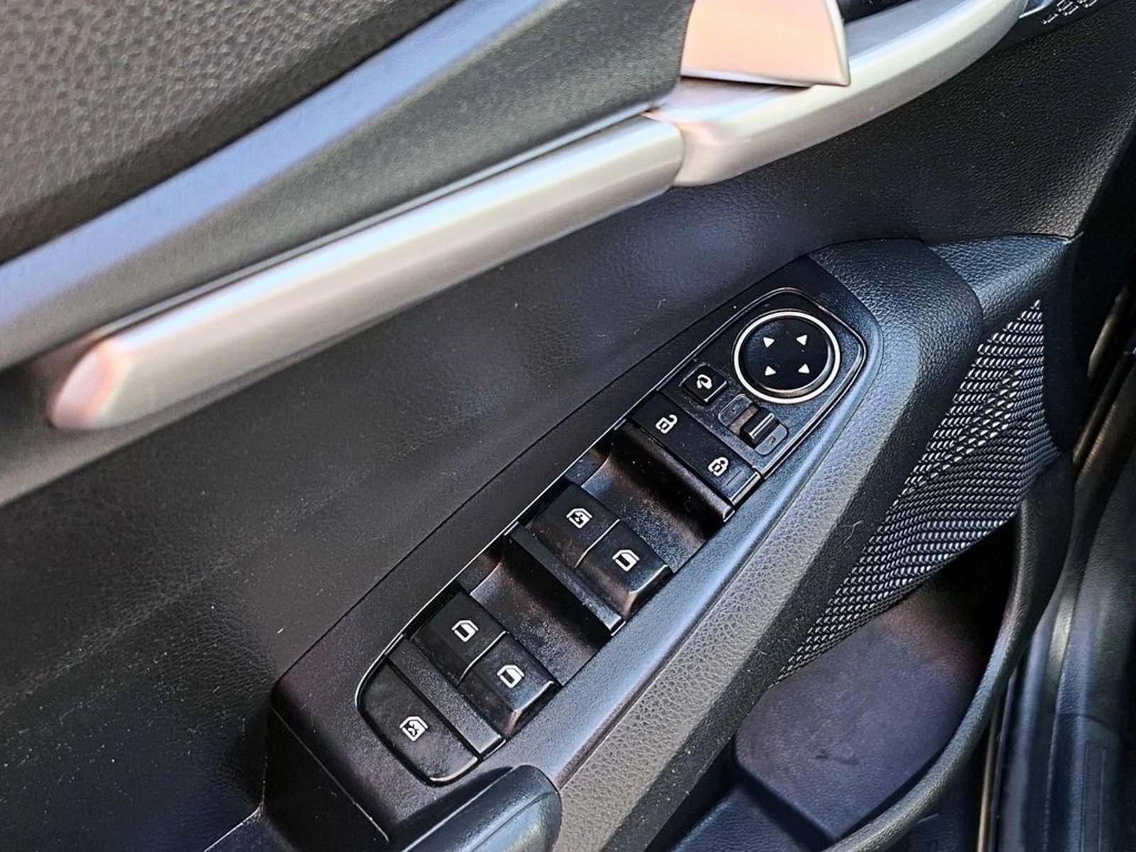 KIA SELTOS 1.6 EX MT 2021 - Imagen 8 de 15