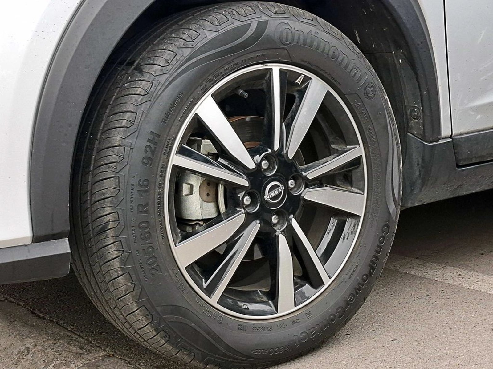 Nissan KICKS 1.6 ADVANCE 4X2 MT 5P 2022 - Foto 4 de 16