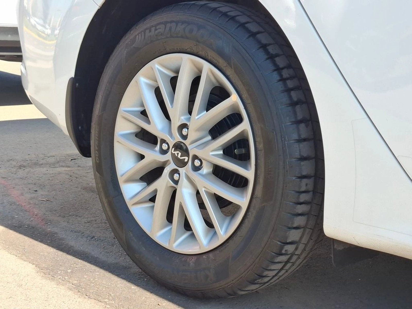 Kia RIO 4 1.4 EX FULL AT 2022 - Foto 5 de 19