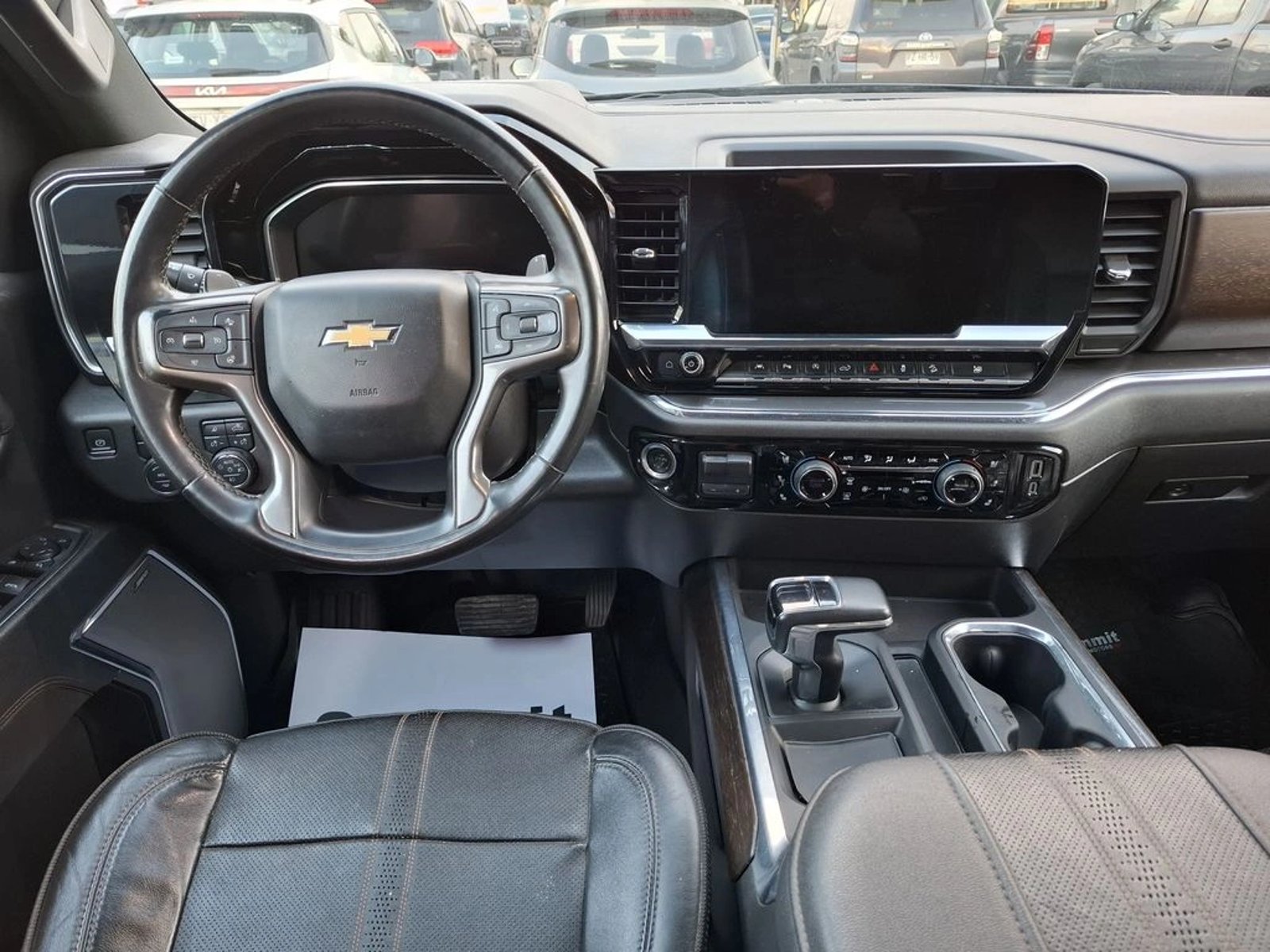 Chevrolet SILVERADO 3.0 CC HC AT 4X4 2024 - Imagen 15 de 20