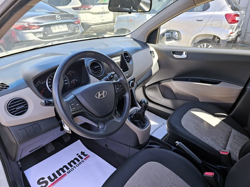 Hyundai GRAND I10 BA GLS 1.2 2020 - Imagen 13 de 20